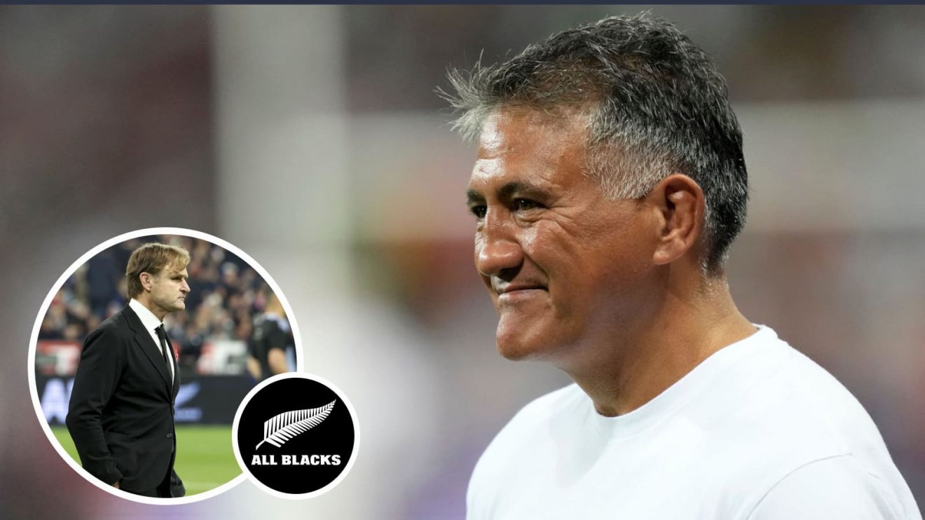 Highlanders head coach Jamie Joseph and current All Blacks boss Scott Robertson (inset).