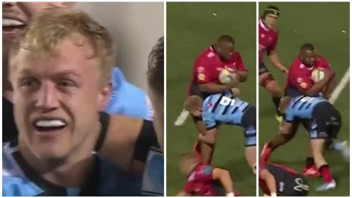 GIANT SLAYER! 84kg scrum-half epically drives 148kg prop Asenathi Ntlabakanye backwards
