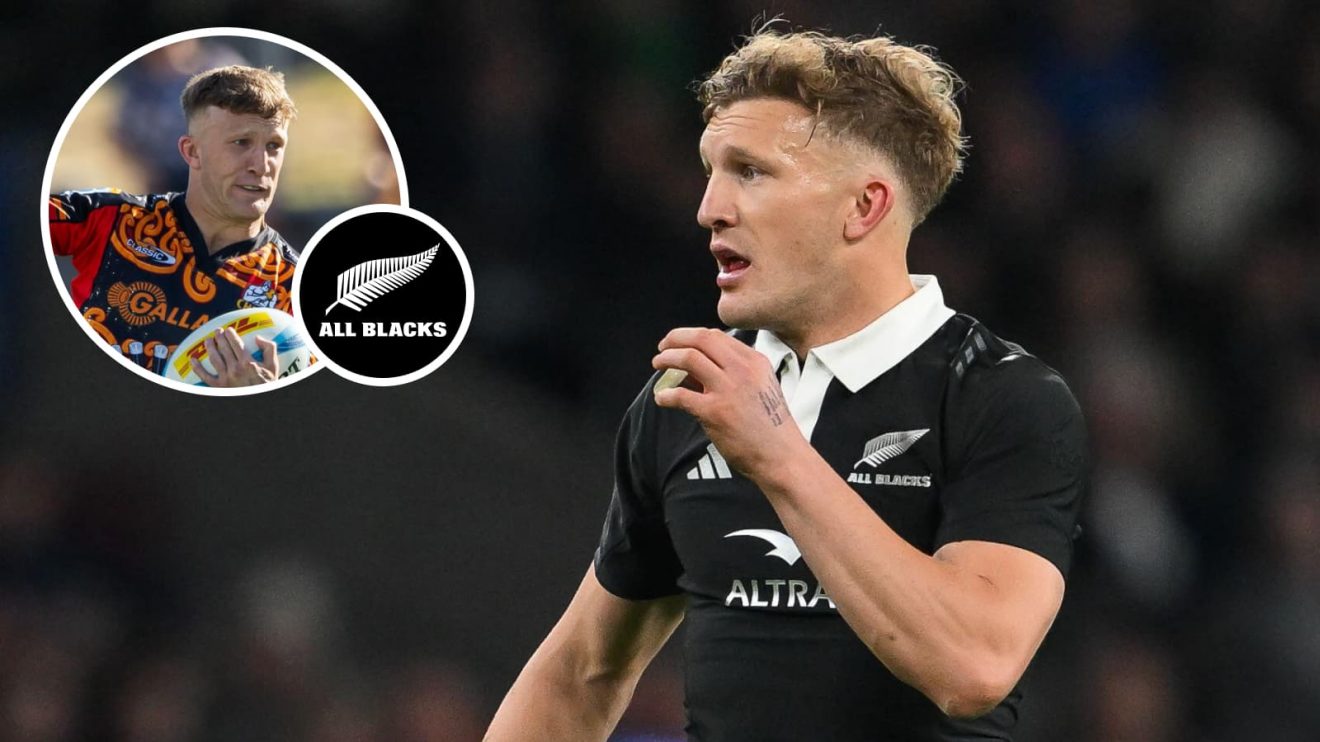 All Blacks and Chiefs fly-half Damian McKenzie.