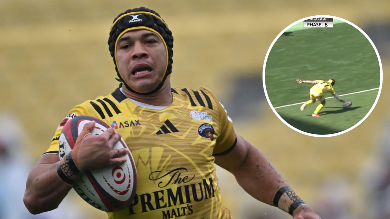 Springboks and Suntory winger Cheslin Kolbe.