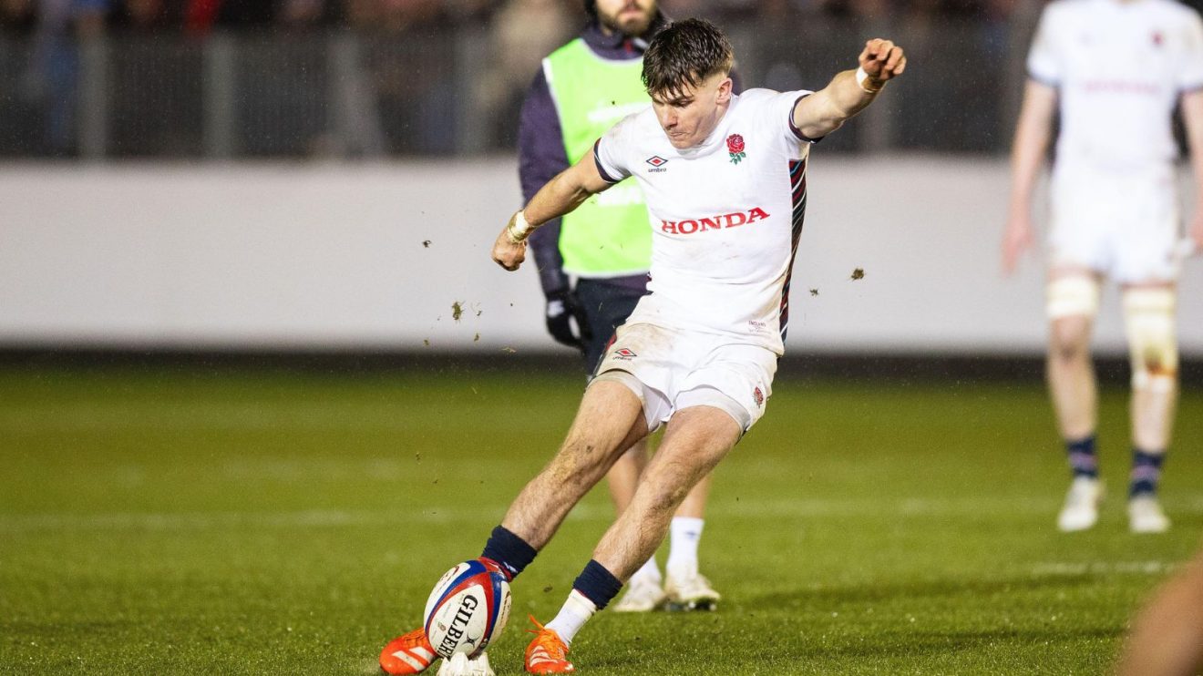 England U20s fly-half Ben Coen in action during the 2025 U20s Six Nations