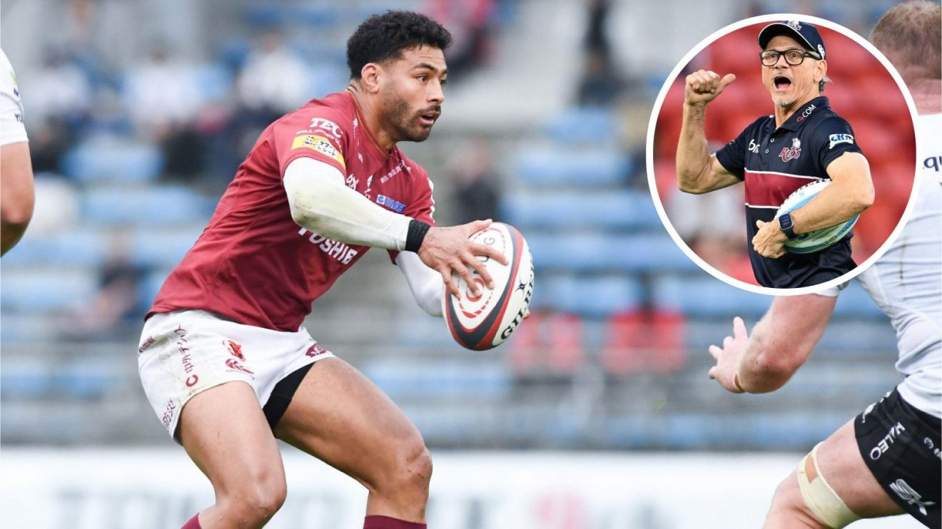 Richie Mo'unga and Les Kiss image