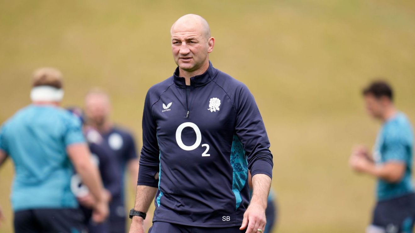 England head coach Steve Bortwick in a training session in 2025