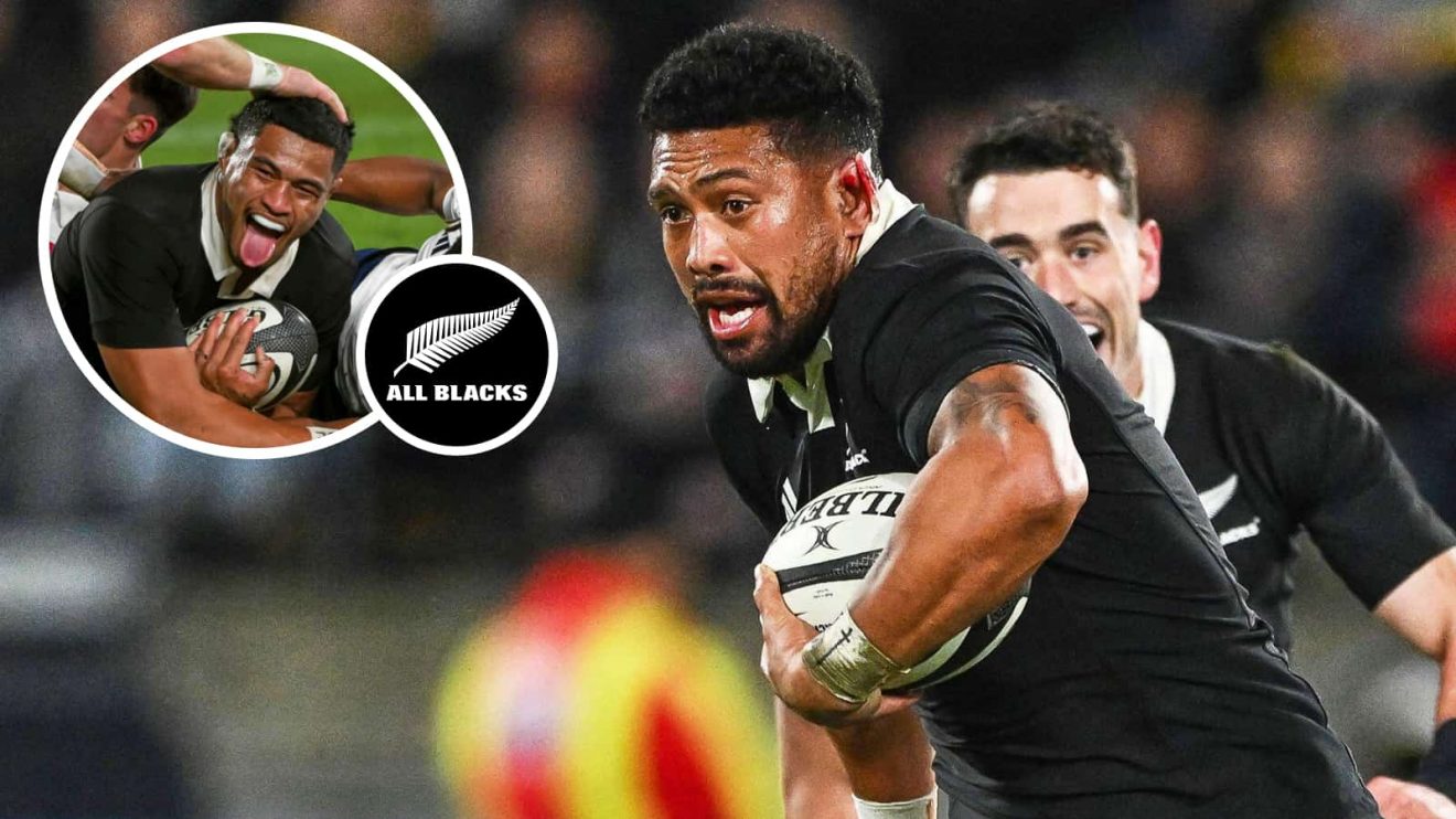 All Blacks captain Ardie Savea and Tupou Vaa'i.