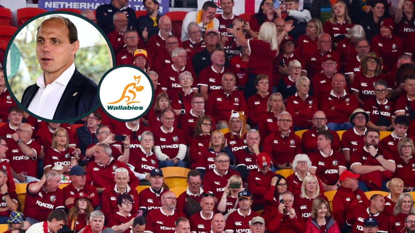 Phil Waugh and B&I Lions fans image