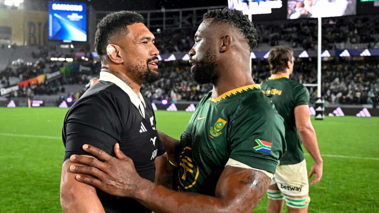 Springboks captain Siya Kolisi and All Blacks star Ardie Savea embrace
