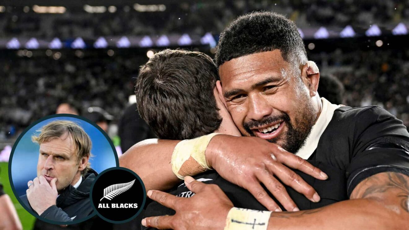 All Blacks back-rower Ardie Savea and head coach Scott Robertson (inset).