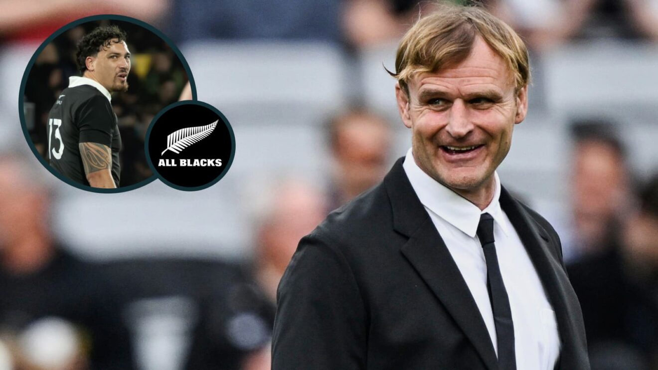 All Blacks head coach Scott Robertson and dropped centre Billy Proctor.