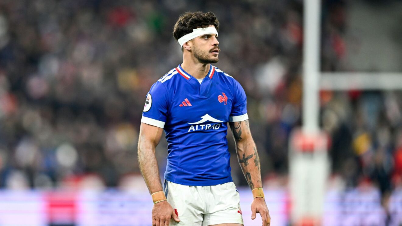 Romain Ntamack in action for France in 2025