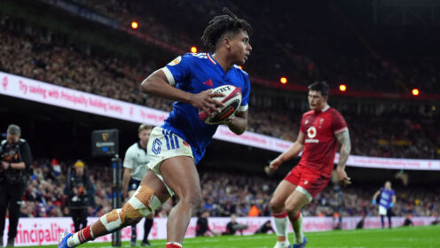 France show their class in eight-try Six Nations victory over Wales to continue Grand Slam bid