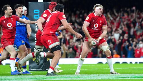 Wales emphatically end 15-Test Six Nations losing streak with a bonus-point triumph over Italy