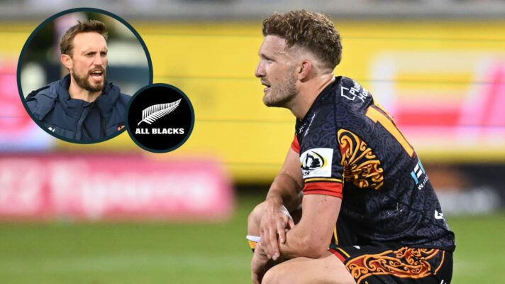All Blacks and Chiefs playmaker Damian McKenzie and an inset of Mike Blair.
