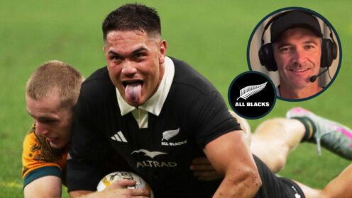 Quinn Tupaea and Stephen Donald photo