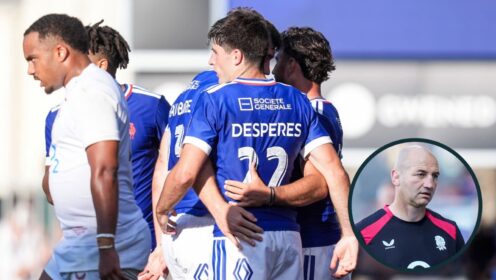 France XV celebrate a try against England XV.