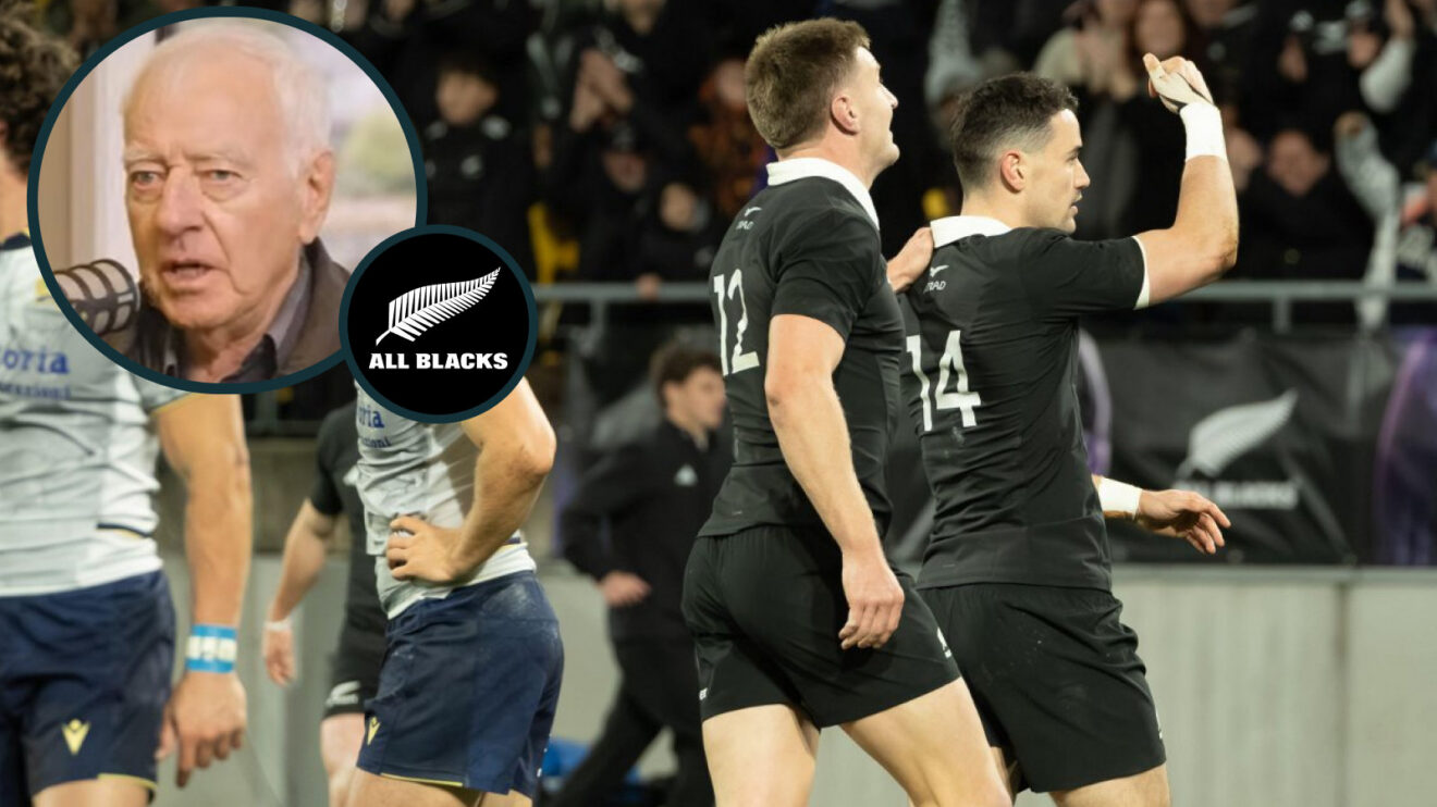 Laurie Mains and All Blacks photo