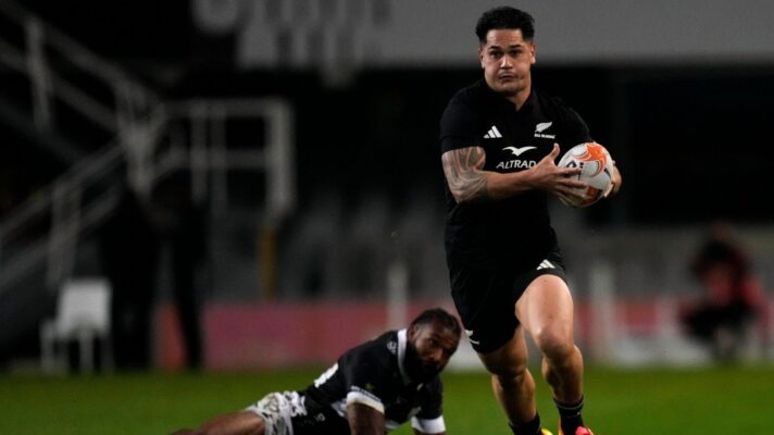 Quinn Tupaea All Blacks v Sharks 2026 - Alamy