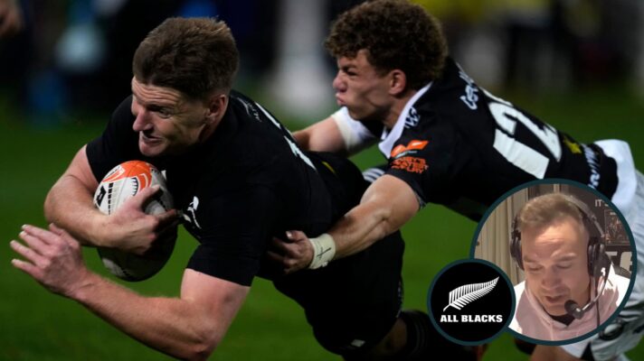 Jordie Barrett, whose kicking game was crucial against the Sharks, in action for the All Blacks and ex-New Zealand star Israel Dagg (inset).