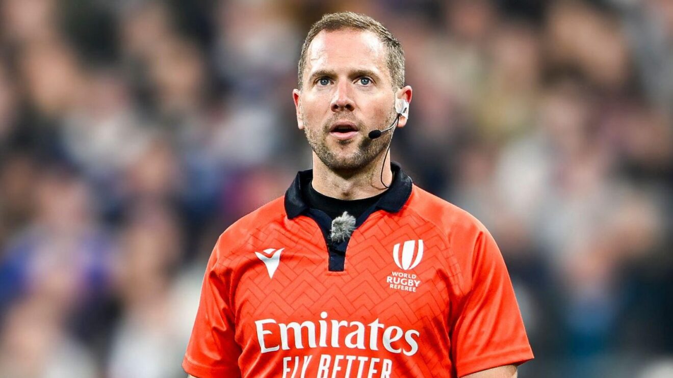 Angus Gardner refereeing a Test match in 2025