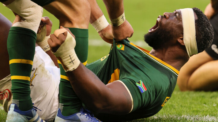 Siya Kolisi celebrates try for Springboks against All Blacks.