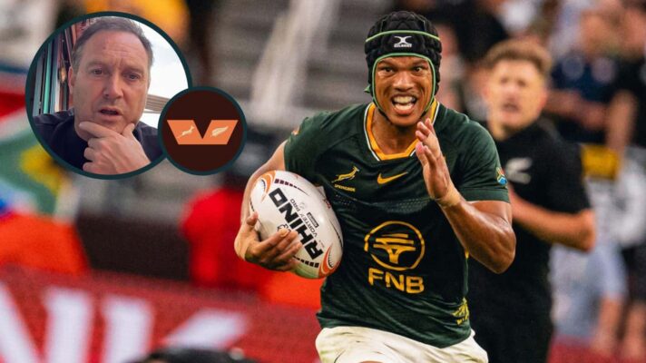 Kurt-Lee Arendse sprinting away from All Blacks defence and New Zealand great Andrew Mehrtens (inset).