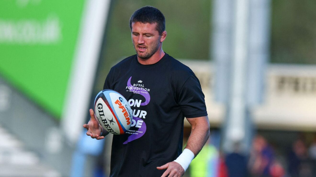 Tom Curry during a Sale Sharks warm-up in 2026