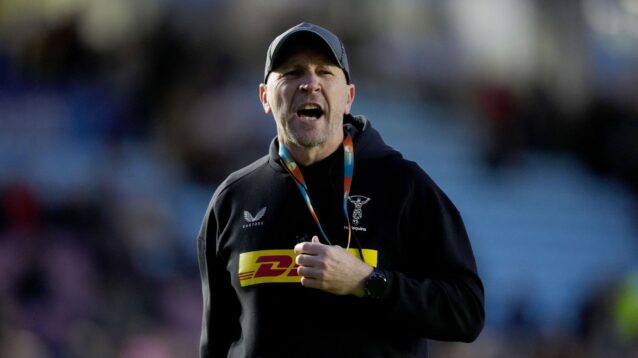 Jason Gilmore coaching Harlequins in the 2025/26 season.