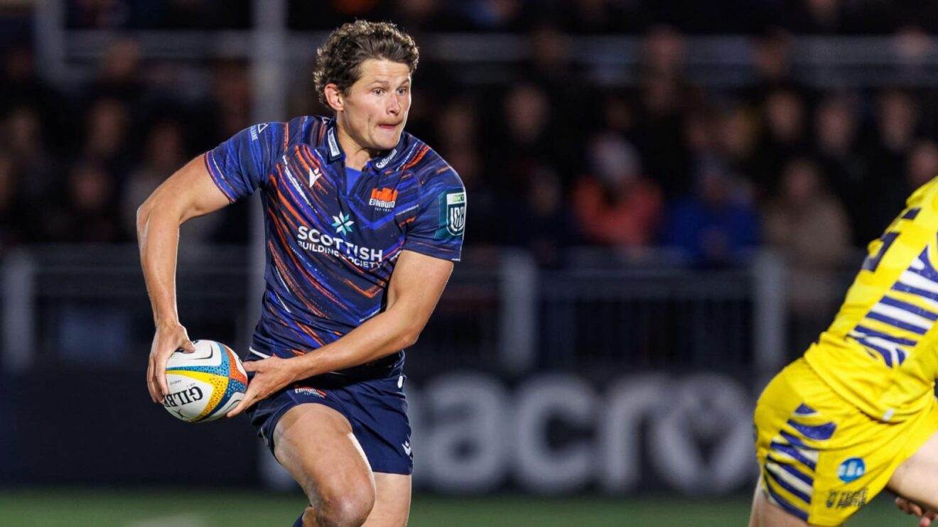 Piers O'Conor for Edinburgh against Zebre Parma.